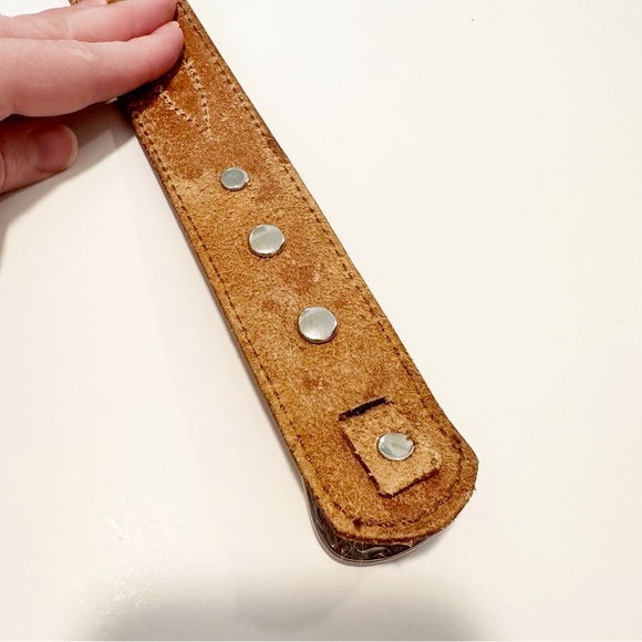 Tooled Leather Western Southwestern Buckle Waist Belt - Picture 3 of 8